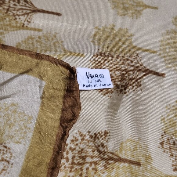 Vintage Silk Vera Scarf - Picture 4 of 5